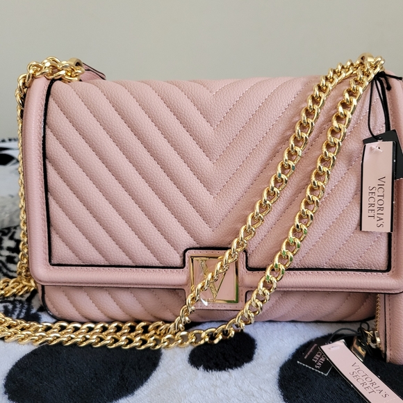 Bag - Picture 1 of 8